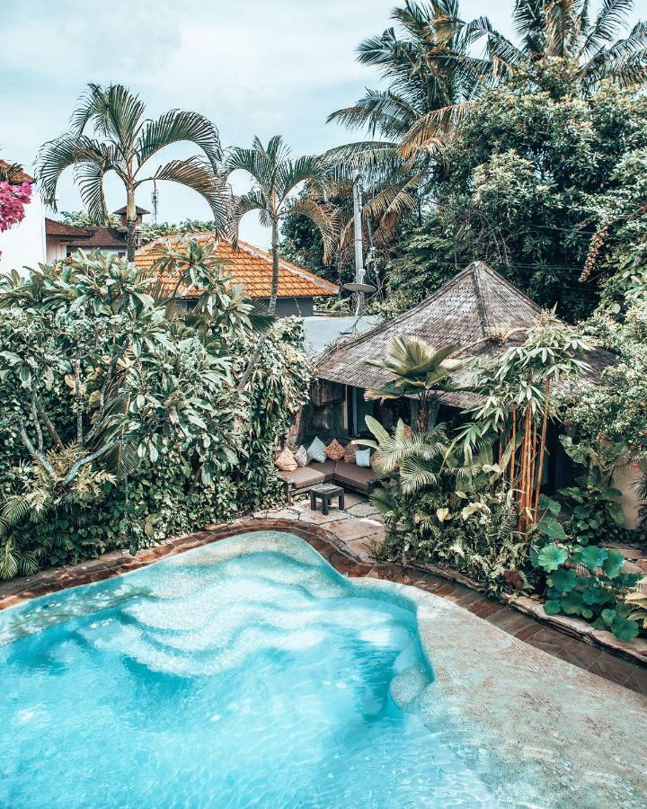 Villa Istimewa スミニャック エクステリア 写真
